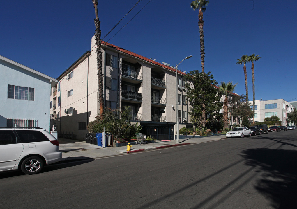 1403-1405 N New Hampshire Ave in Los Angeles, CA - Building Photo