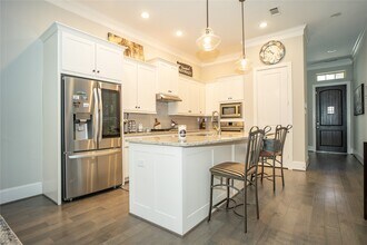 5730 Brancott Way in Houston, TX - Building Photo - Building Photo