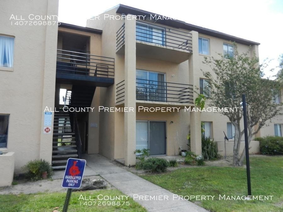 5213 Via Hacienda Cir in Orlando, FL - Building Photo
