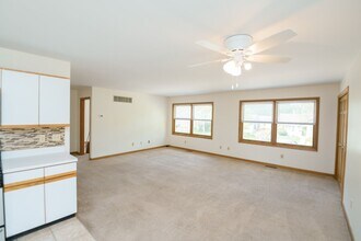 201 Chesterton Blvd in Chesterton, IN - Building Photo - Building Photo