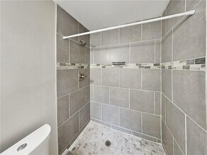 2722 Hayden Dr in Atlanta, GA - Building Photo - Building Photo