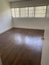 16701 NE 14th Ave in Miami, FL - Foto de edificio - Building Photo