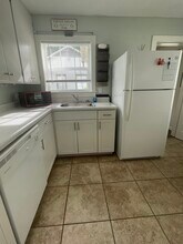 2415 Old North Hills St in Meridian, MS - Building Photo - Building Photo
