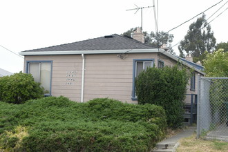 2845-2851 69th Ave in Oakland, CA - Building Photo - Building Photo