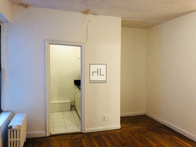 401 E 58th St in New York, NY - Building Photo - Building Photo
