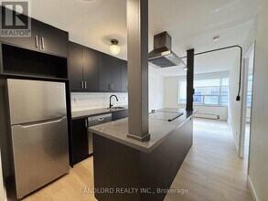 420 Eglinton Ave E in Toronto, ON - Building Photo - Building Photo