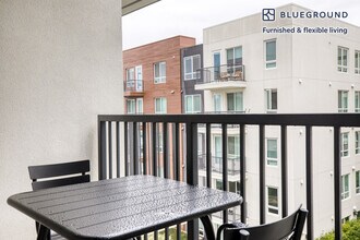 610 Del Sol Dr in San Diego, CA - Building Photo - Building Photo