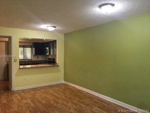 301 NE 14th Ave-Unit -702 in Hallandale Beach, FL - Building Photo - Building Photo