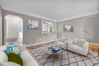 12931 Fruitside Rd in Garfield Heights, OH - Building Photo - Building Photo