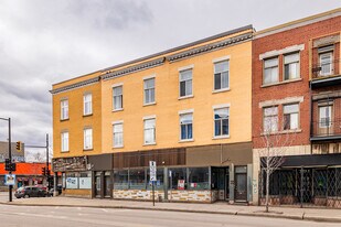 3881 E Sainte-Catherine E in Montréal, QC - Building Photo