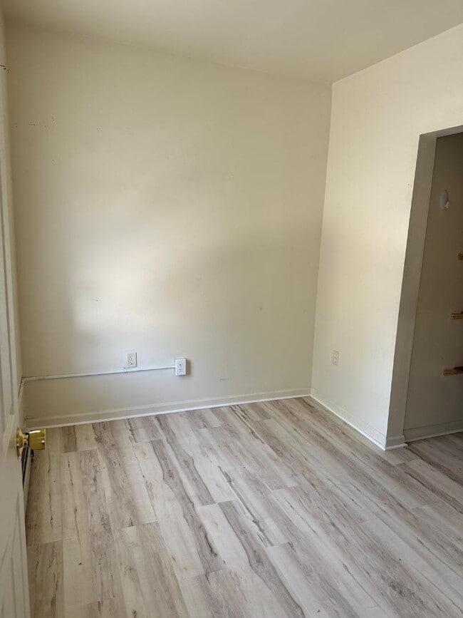 235 Washington St in Newburgh, NY - Building Photo - Building Photo