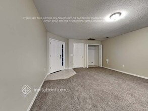 2411 Cedarfield Ln in Kissimmee, FL - Building Photo - Building Photo