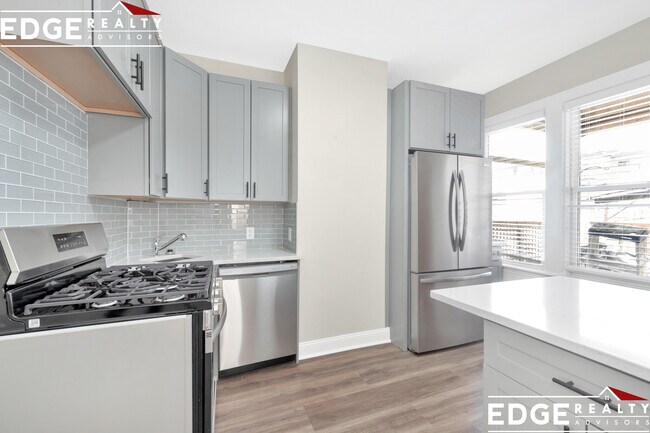 16 O St, Unit 3 in Boston, MA - Foto de edificio - Building Photo