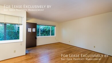 707 Curtis Way-Unit -5 in Menlo Park, CA - Building Photo - Building Photo