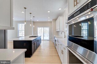 10810 Meridian Hill Way in Upper Marlboro, MD - Building Photo