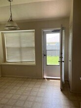 105 Shady Creek Ln in Terrell, TX - Building Photo - Building Photo