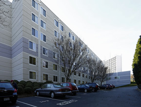 Capital Towers in Raleigh, NC - Building Photo - Building Photo