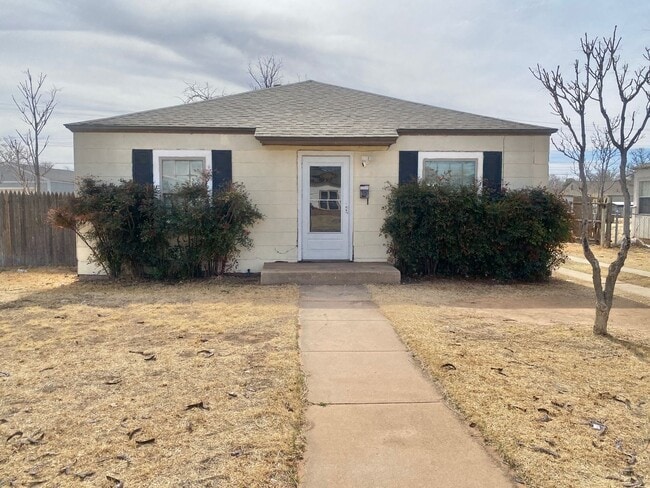 property at 1917 39th St