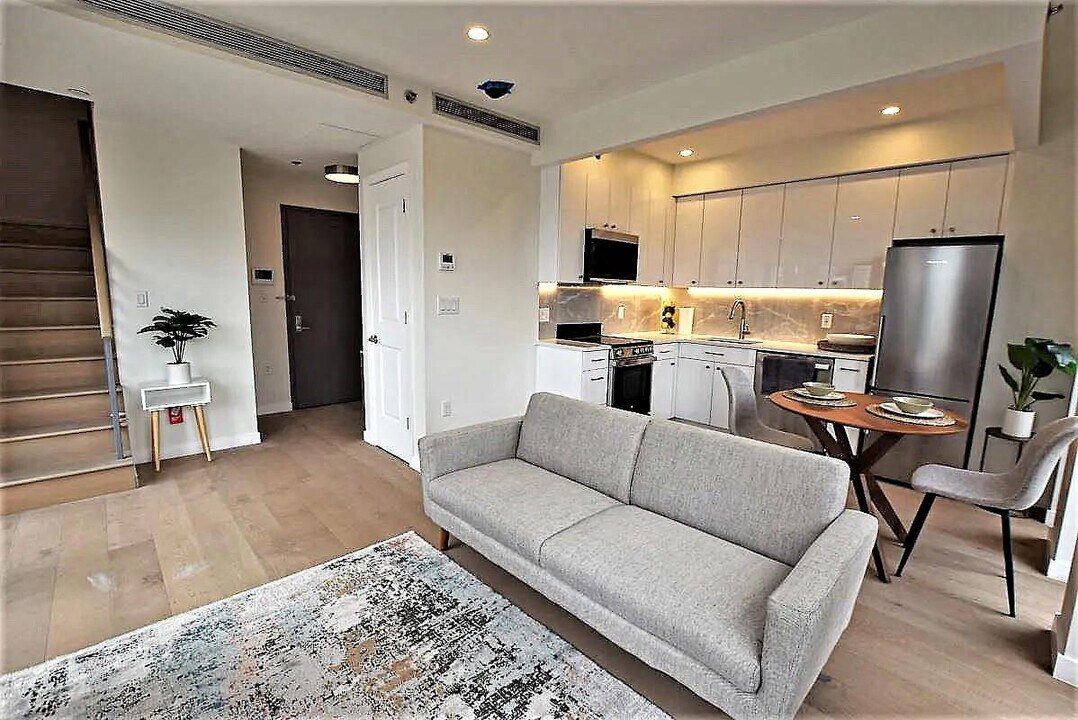 41-26 44th St in Queens, NY - Foto de edificio