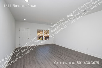 1611 Nichols Rd in Little Rock, AR - Building Photo - Building Photo