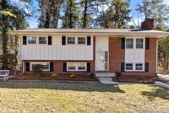 3316 Arrowwood Dr in Raleigh, NC - Building Photo - Building Photo