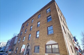 327 8th St-Unit -5 in Union City, NJ - Building Photo - Building Photo