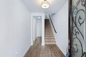 203 S Village Way in Lewisville, TX - Building Photo - Building Photo