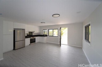 99-806-806 Aliipoe Dr in Aiea, HI - Building Photo - Building Photo