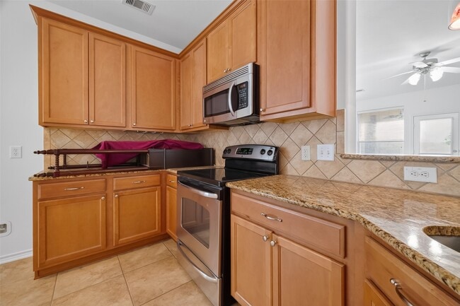 13738 View Meadow Ln