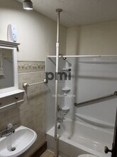 1803 Madison Ave in Charleston, IL - Foto de edificio - Building Photo