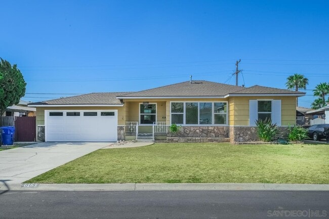 6163 Adelaide Ave in San Diego, CA - Building Photo - Building Photo