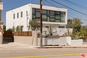 2287 Glendale Blvd in Los Angeles, CA - Building Photo - Building Photo