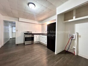 1216 Quarry Ave NW in Grand Rapids, MI - Building Photo - Building Photo