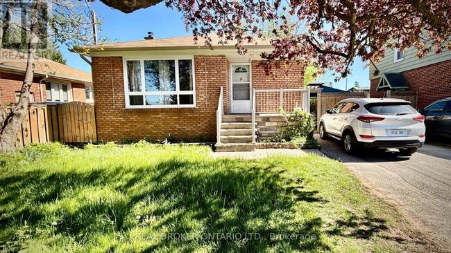 property at 35 Corvette Ave