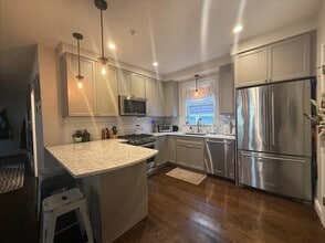 465 Ashmont St in Boston, MA - Building Photo - Building Photo