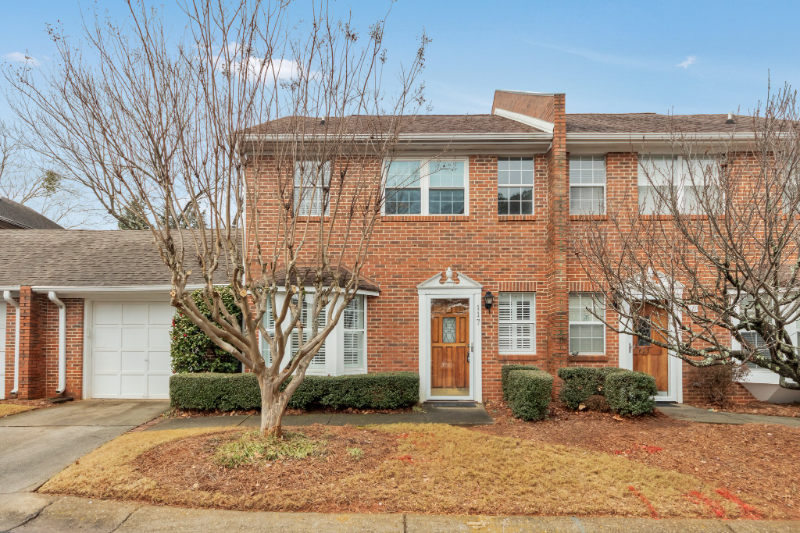 117 Mary Gay Ct in Decatur, GA - Foto de edificio