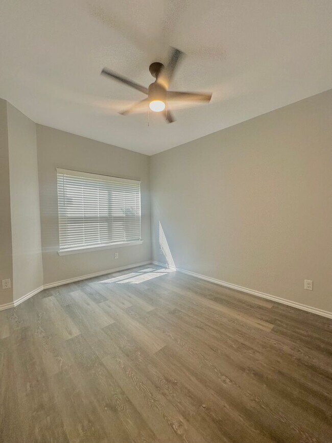 6000-2 Shepherd Mountain Cove in Austin, TX - Foto de edificio - Building Photo