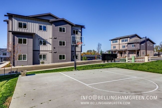 4131 Prince Ct in Bellingham, WA - Building Photo - Building Photo