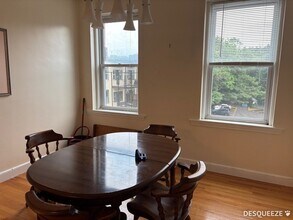 1419 Commonwealth Ave, Unit 403 in Boston, MA - Building Photo - Building Photo