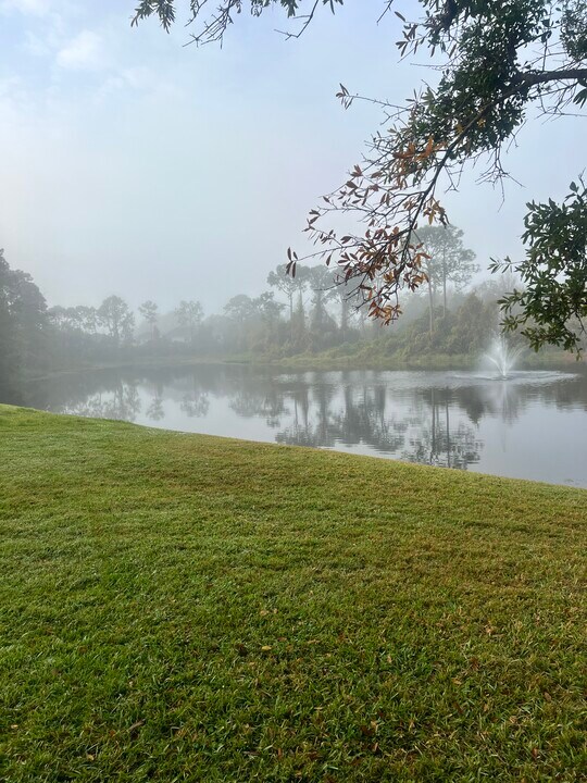 2650 Oak Park Way, Unit Condo in Orlando, FL - Building Photo