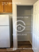 5980 SE Woodland Dr in Gresham, OR - Building Photo - Building Photo