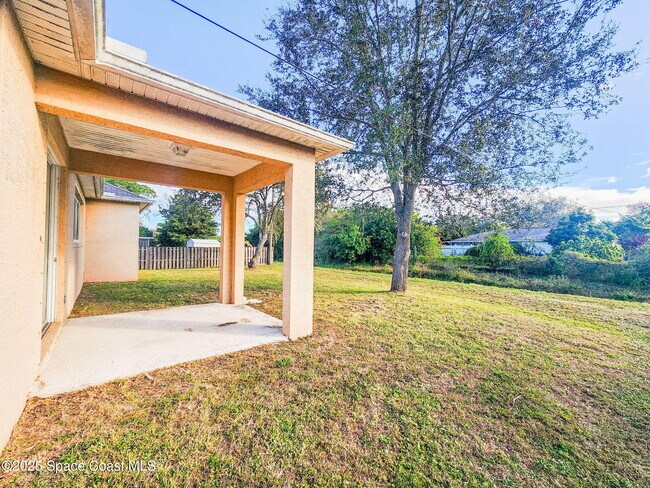 1421 Halstead Ave NW in Palm Bay, FL - Building Photo - Building Photo