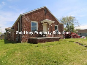 1430 Pearl St-Unit -1430 in Anderson, IN - Building Photo - Building Photo