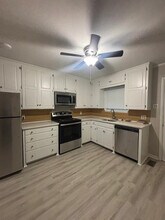 607 Ridgeway Dr in Little Rock, AR - Foto de edificio - Building Photo