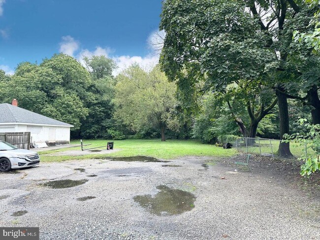 38 S Main St in Glassboro, NJ - Building Photo - Building Photo