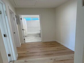 1032 S Bedford St in Los Angeles, CA - Building Photo - Building Photo
