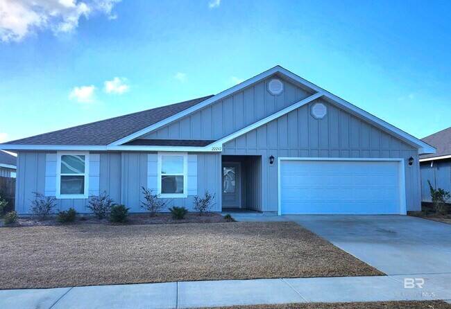 22242 Aleutian Ave in Foley, AL - Foto de edificio - Building Photo