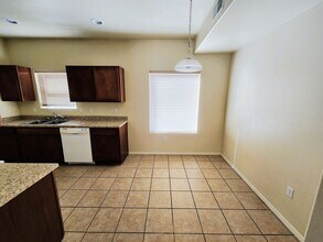 4971 Kenmore Rd in Las Cruces, NM - Building Photo - Building Photo