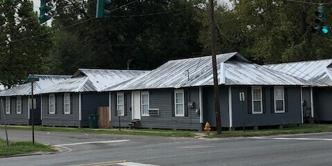 100 S 23rd St in Monroe, LA - Foto de edificio