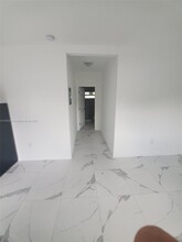 1718 SW 57th Ave in West Park, FL - Building Photo - Building Photo